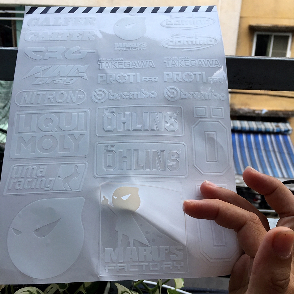 Bộ logo Maru's CHỮ TRẮNG nền TRONG SUỐT hình dán trang trí. Decal xuyên thấu cao cấp, chống nước, không bay màu