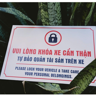 Bảng Vui Lòng Khóa Xe Cẩn thận. ALU SƯA Ngoài trời