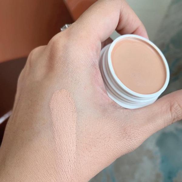 Cọ trang điểm đầu tròn - Cọ tán phấn mắt tay cầm gỗ dài