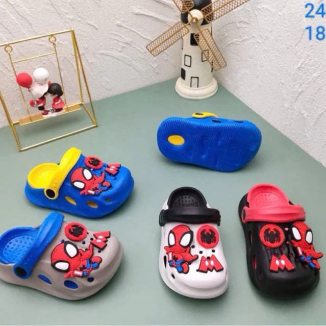 Dép sục bảo vệ mũi chân cho bé trai hình siêu nhân nhện siêu nhẹ - Hàng 2 lớp rất mềm