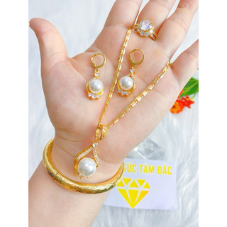 Dây chuyền combo4 món mạ vàng 18k, nhẫn, hoa tai, lắc tay Bộ trang sức - Dây chuyền kết hợp với các mẫu mặt ngọc trai.