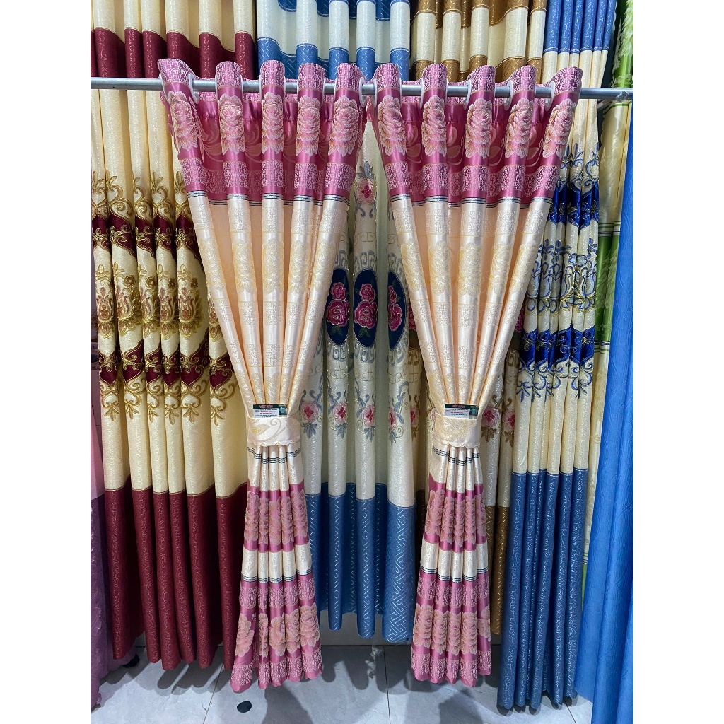1 TẤM GẤM HOA VĂN MÀU HỒNG  CHƯA CÓ CÂY TREO - TREO 1 TẤM MUA 1 TẤM _TREO 2 TẤM MUA 2 TẤM RÈM CỬA VIỆT HÀN