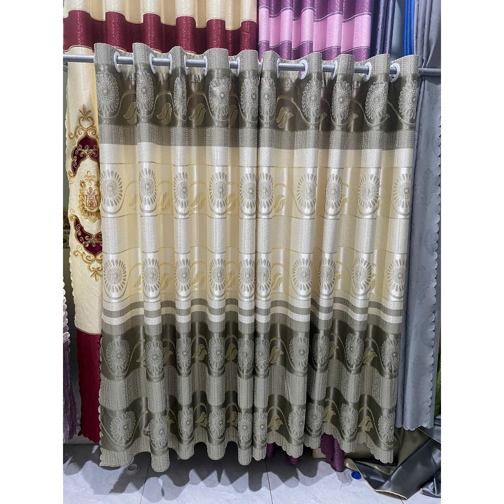 1 TẤM GẤM HOA VĂN MÀU XÁM PHỐI NỀN KEM VÀNG CHƯA CÓ CÂY TREO - TREO 1 TẤM MUA 1 TẤM _TREO 2 TẤM MUA 2 TẤM RÈM CỬA VIỆT H