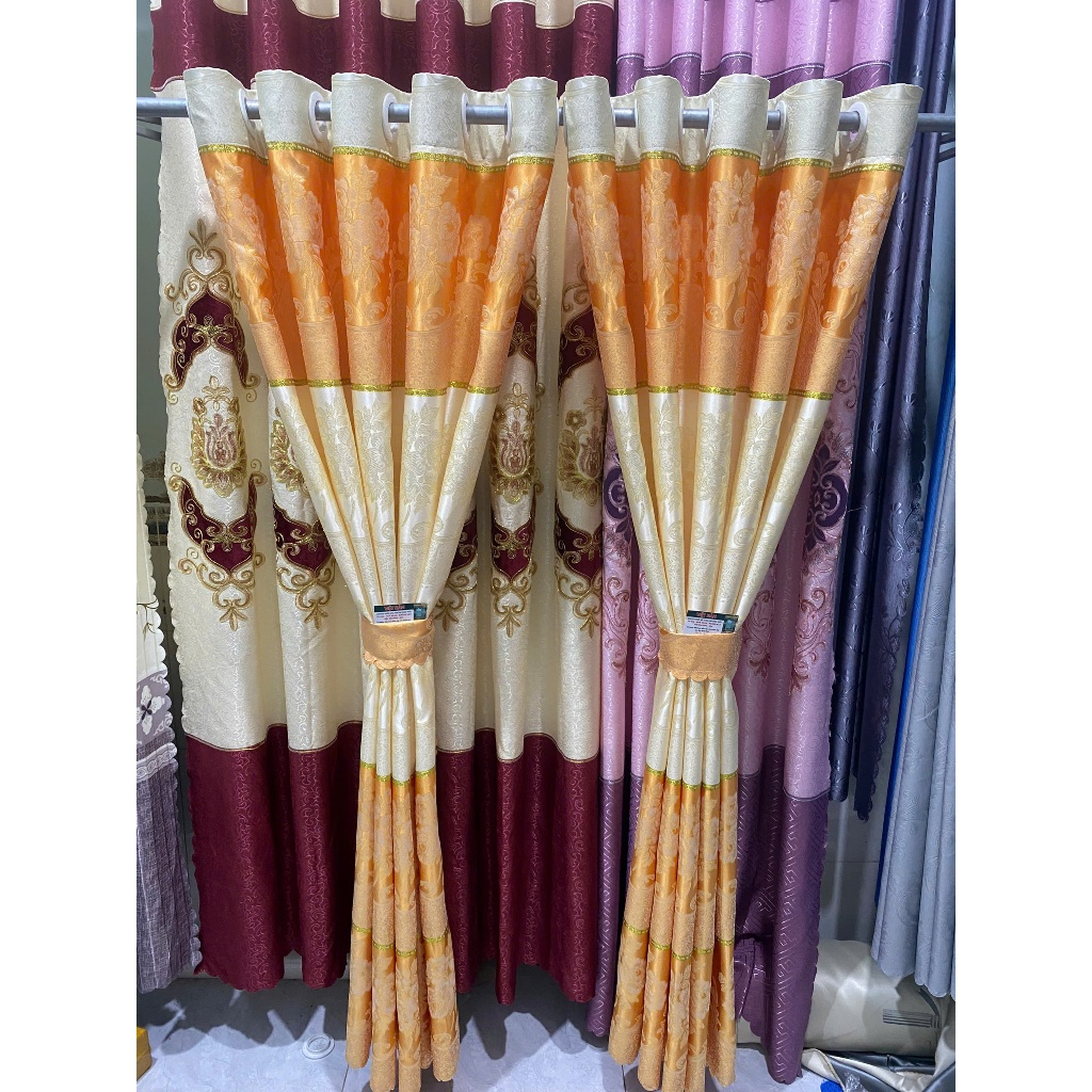 1 TẤM GẤM  HOA VĂN MÀU VÀNG PHỐI KEM VÀNG CHƯA CÓ CÂY TREO - TREO 1 TẤM MUA 1 TẤM _TREO 2 TẤM MUA 2 TẤM RÈM CỬA VIỆT HÀN