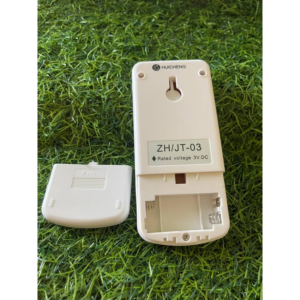 Điều khiển remote từ xa điều hòa máy lạnh chigo hàng tốt-kèm pin-tay đầu bấm điều hòa chigo hàng tốt