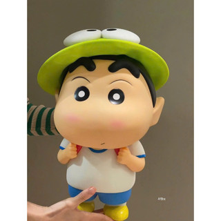 Mô hình shin bút chì đội mũ siêu đáng yêu