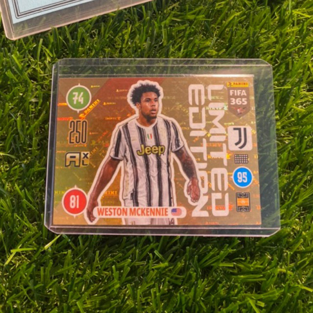 Seconda maglia Juve, il nuovo kit trasferta divide: da Pigiama a Ma