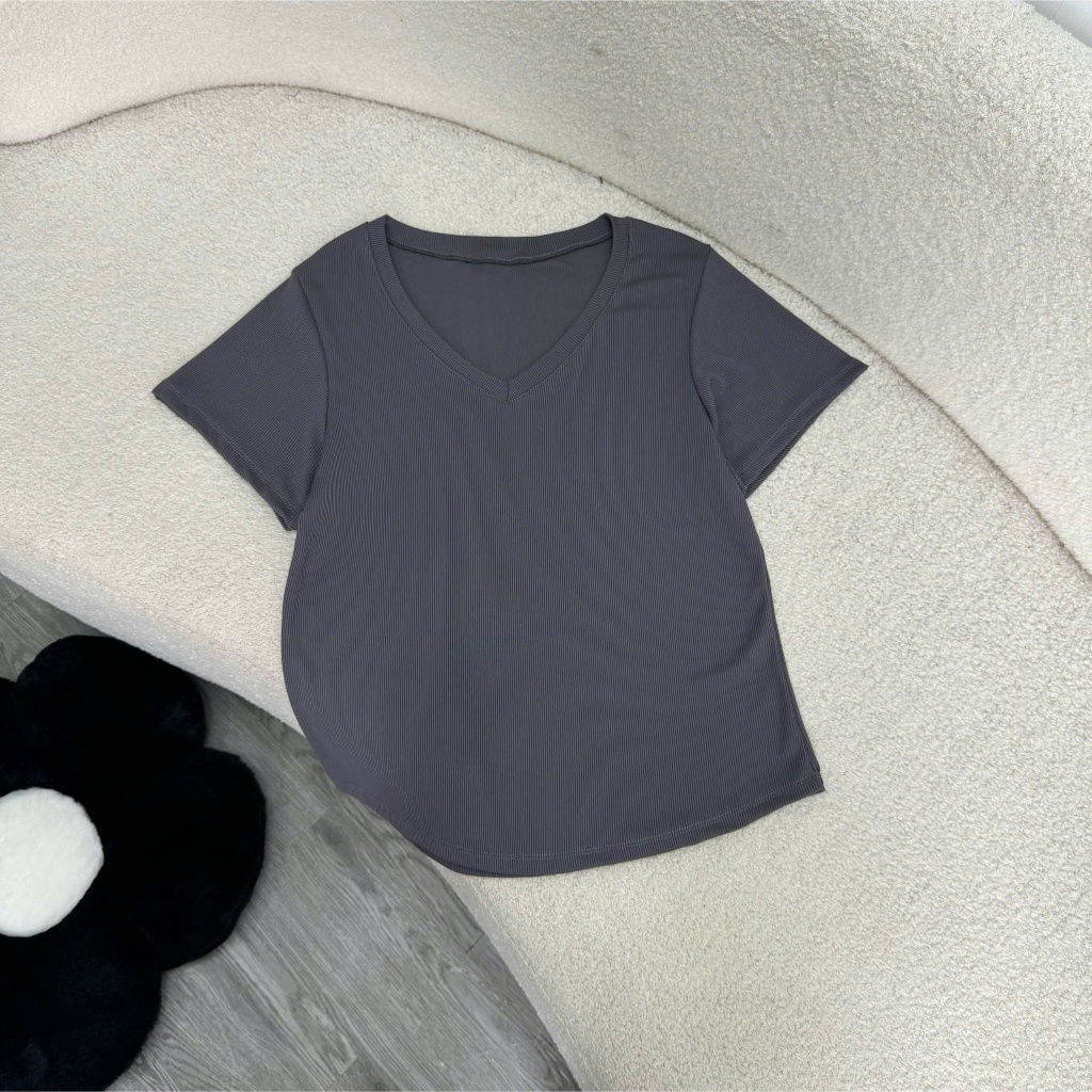 Áo Thun Cổ Tim Nữ Bigsize Hàng Gân Tăm Loại 1 Chuẩn Mềm Xịn Giành Cho Nữ Chubby 50-95kg G174