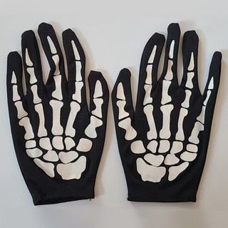 Găng tay xương hóa trang Halloween dùng kết hợp quần áo xương