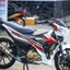 Tem rời dán xe Raider FI trắng. Họa tiết đen đỏ phối hài hòa. Decal cao cấp