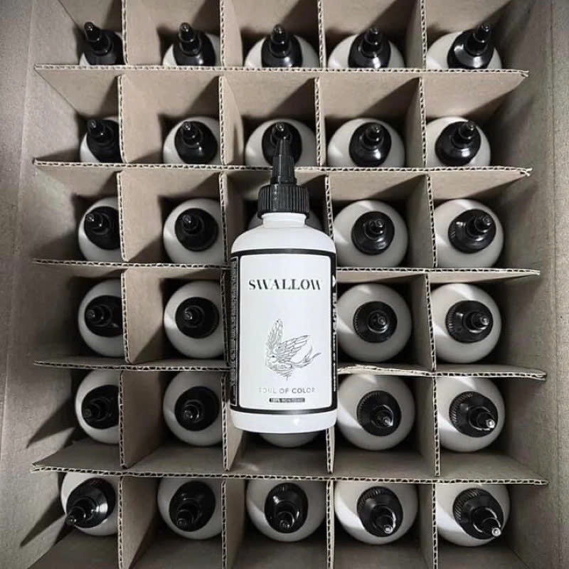Nước Pha Màu - Pha Đen Mực Xăm Swallow Sơn Én