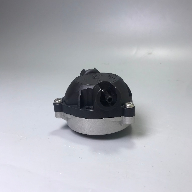 Đầu Bơm Radian Karofi 24V Tặng Kèm Cút Nối Dùng Cho Máy Lọc Nước RO Gia Đình - Hàng Chính Hãng Có Tem Bảo Hành Karofi