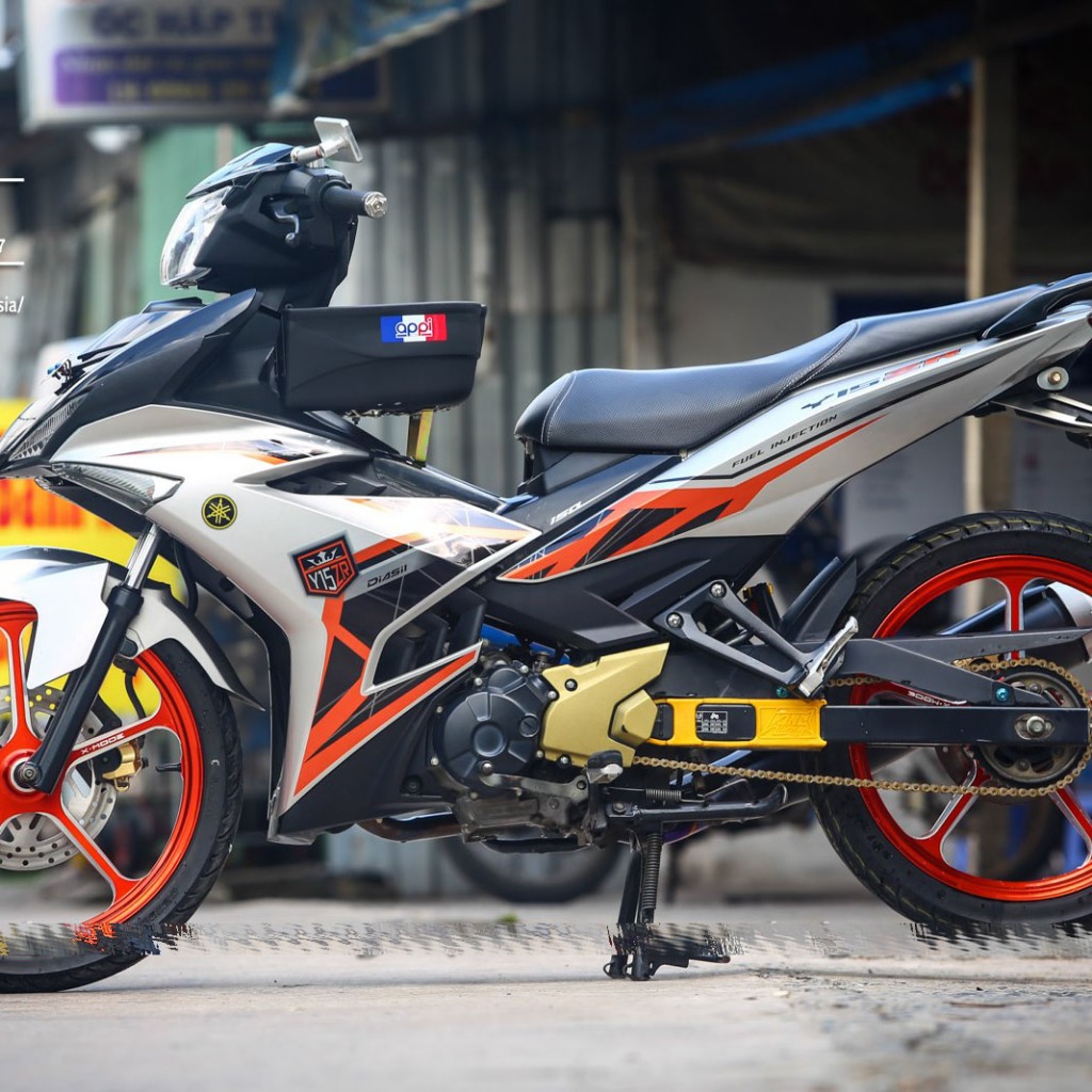 Tem Y15 ZR 150 đen bạc cam. Decal cao cấp dán xe Exciter 150, bền đẹp