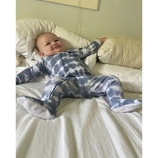 >Nhiều mẫu< Bodysuit, bodysleep, Sleepsuit cho bé vải cotton 100% hàng xuất dư Carter (ảnh tự chụp)