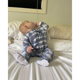 >Nhiều mẫu< Bodysuit, bodysleep, Sleepsuit cho bé vải cotton 100% hàng xuất dư Carter (ảnh tự chụp)