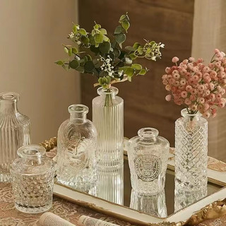Bình cắm hoa thủy tinh mini phong cách hiện đại decor nhà cửa