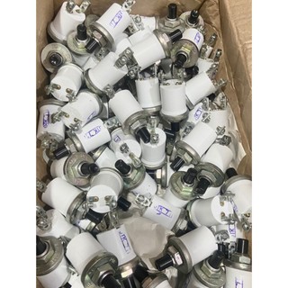 Công tắc còi Nga