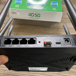 Bộ phát wifi từ sim 4g LTE B618 siêu khoẻ 6 ăng ten, dùng được tất cả các sim nhà mạng