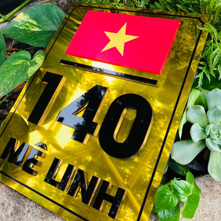 BẢNG SỐ NHÀ  IN HÌNH LÁ CỜ VIỆT NAM. in uv công nghệ cao,ngoài trời sang trọng