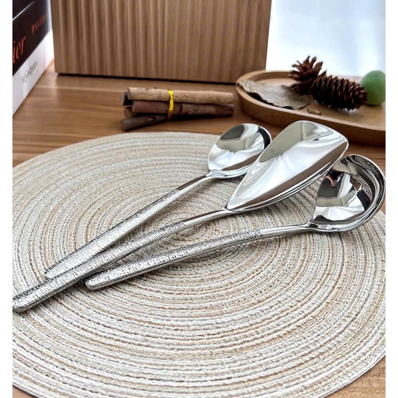 Thìa Inox Phong Cách Sang Trọng Ăn Cơm Canh Cao Cấp Thìa Vân Cán CKM57