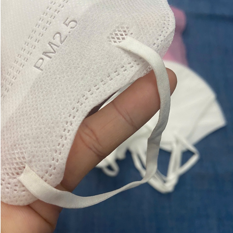 Combo 5 túi khẩu trang 6D Tulips 4 lớp ôm sát giúp kháng khuẩn chống tia UV, chống bụi, chống nắng