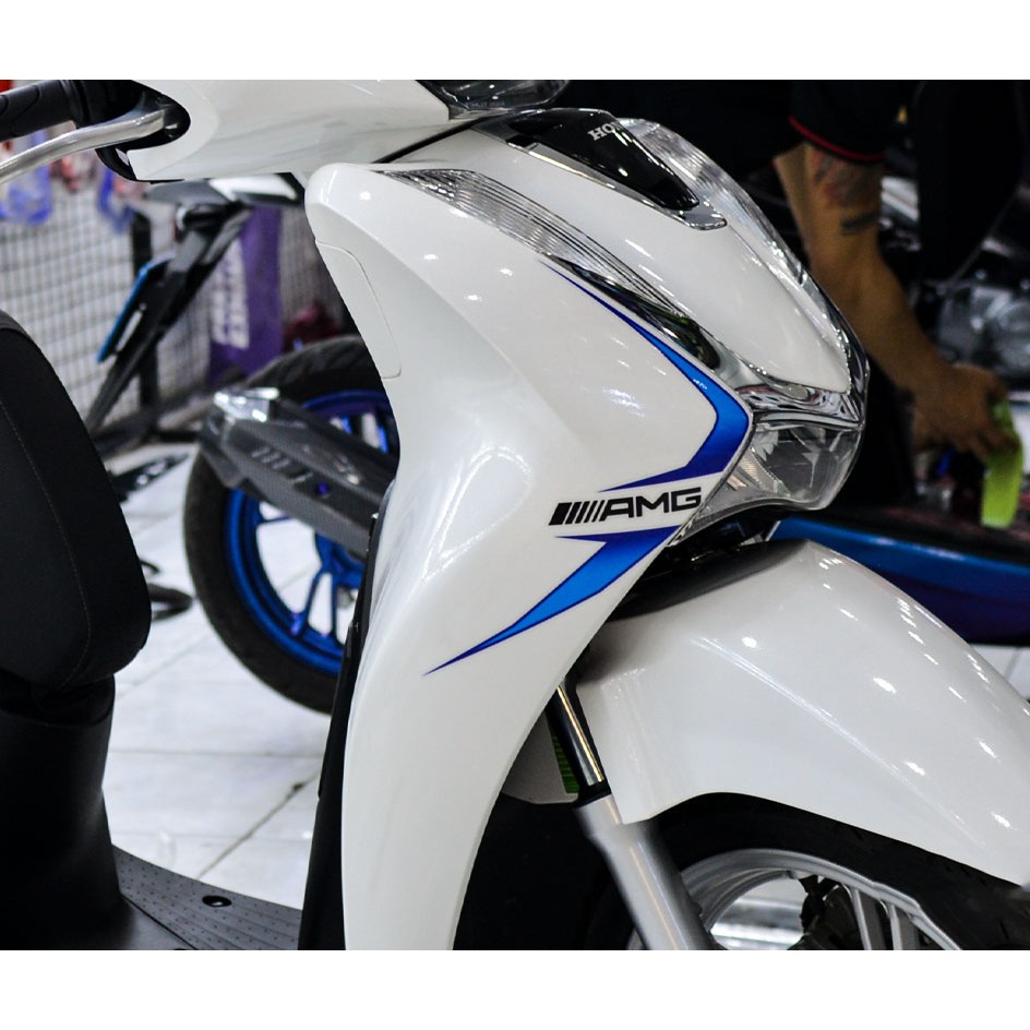 Tem rời AMG SH 2020 trắng, Chất liệu CROM sáng bóng. Thay đổi màu sắc/ đời xe / kích thước theo yêu cầu