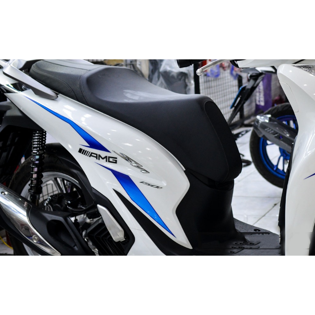Tem rời AMG SH 2020 trắng, Chất liệu CROM sáng bóng. Thay đổi màu sắc/ đời xe / kích thước theo yêu cầu