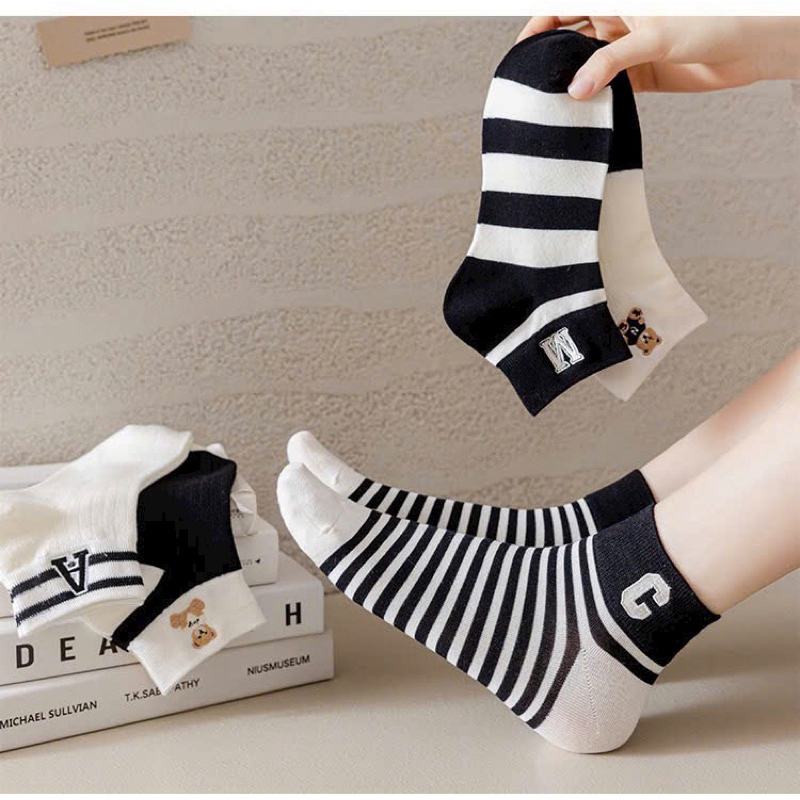 TÚI 10 ĐÔI TẤT GẨU KẺ ĐEN TRẮNG TT30