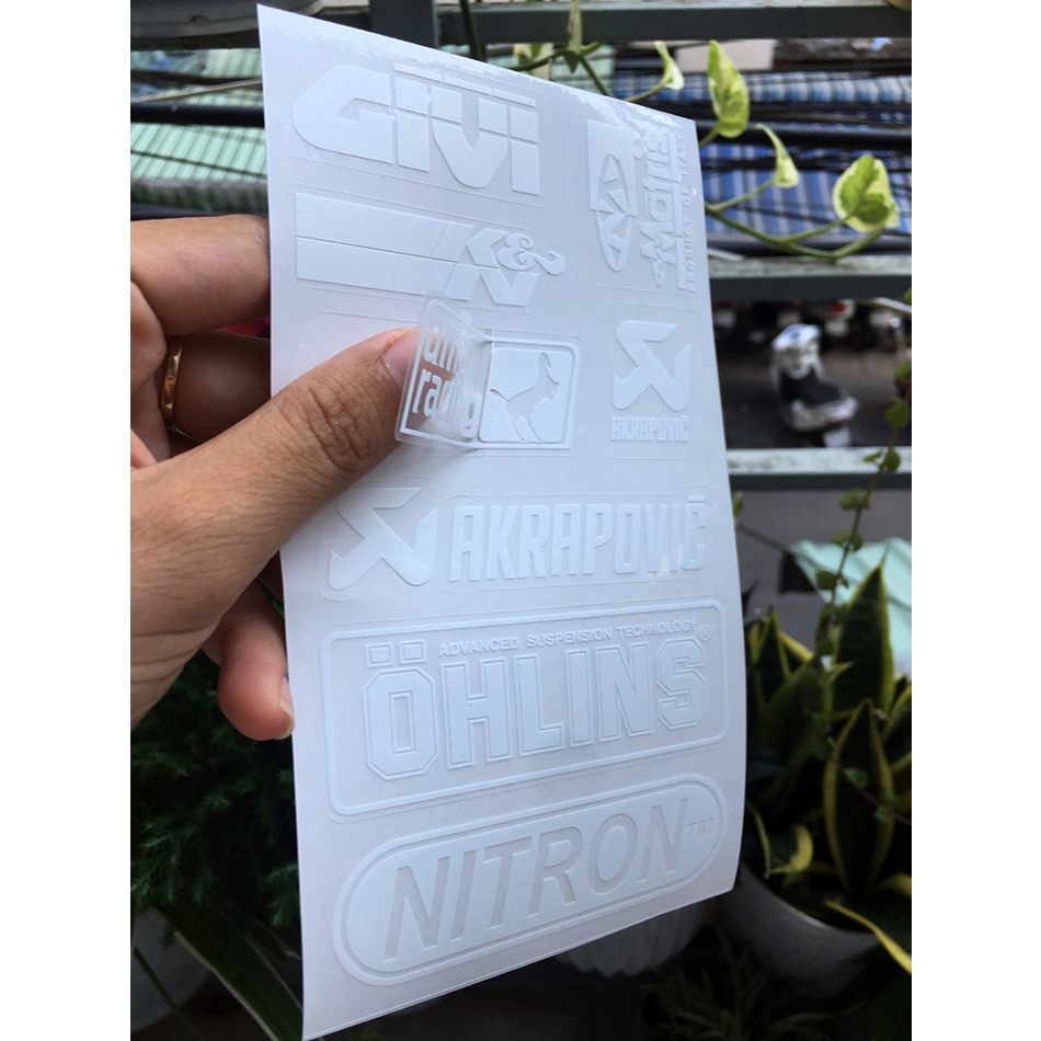 Tờ GIVI-KN chữ trắng in UV nền trong suốt. Decal chống nước, không bay màu. Logo Sticker cao cấp