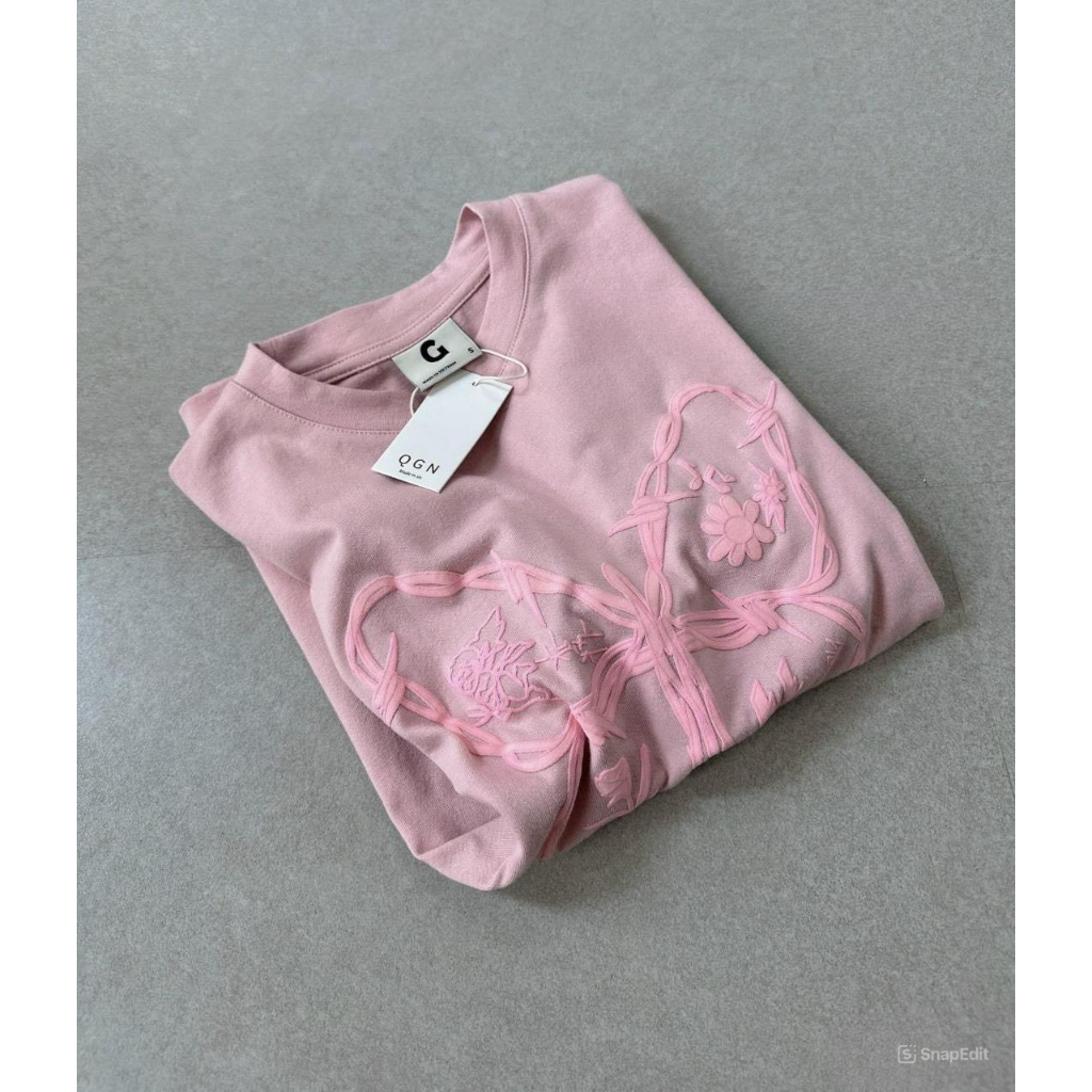 Áo phông nữ thêu hình bướm màu hồng dễ thương Jumato, áo thun nữ chất cotton mềm mịn thoáng mát cao cấp D1613