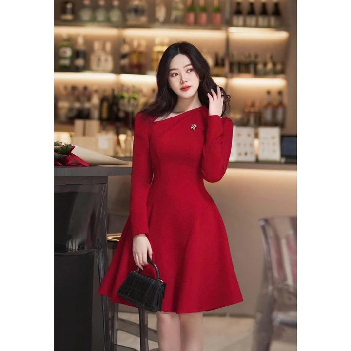 LAVIEM - Váy thiết kế dáng xòe dài tay chiết eo cut out vai - Celin Dress