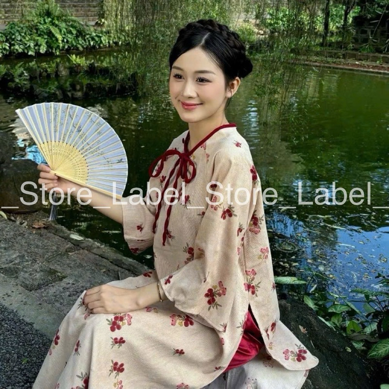 Áo dài Tử Kỳ nhung chéo in hoa nhí ba màu, áo dài cách tân cổ nơ hoa nhí