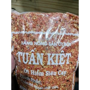Ớt Hiểm Khô Xay còn hạt - Bịch 500gr - Bao bì sản phẩm có thể thay đổi tùy nhập hàng.