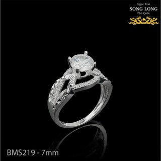 Moissanite Ring by Ngọc Trai Song Long Phú Quốc