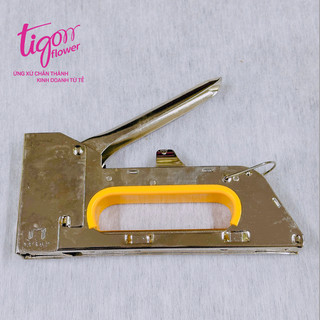 Máy bấm ghim trên gỗ Hu Dong- dùng để trang trí kệ gỗ, hộp gỗ - tiện lợi, nhanh chóng, dễ sử dụng