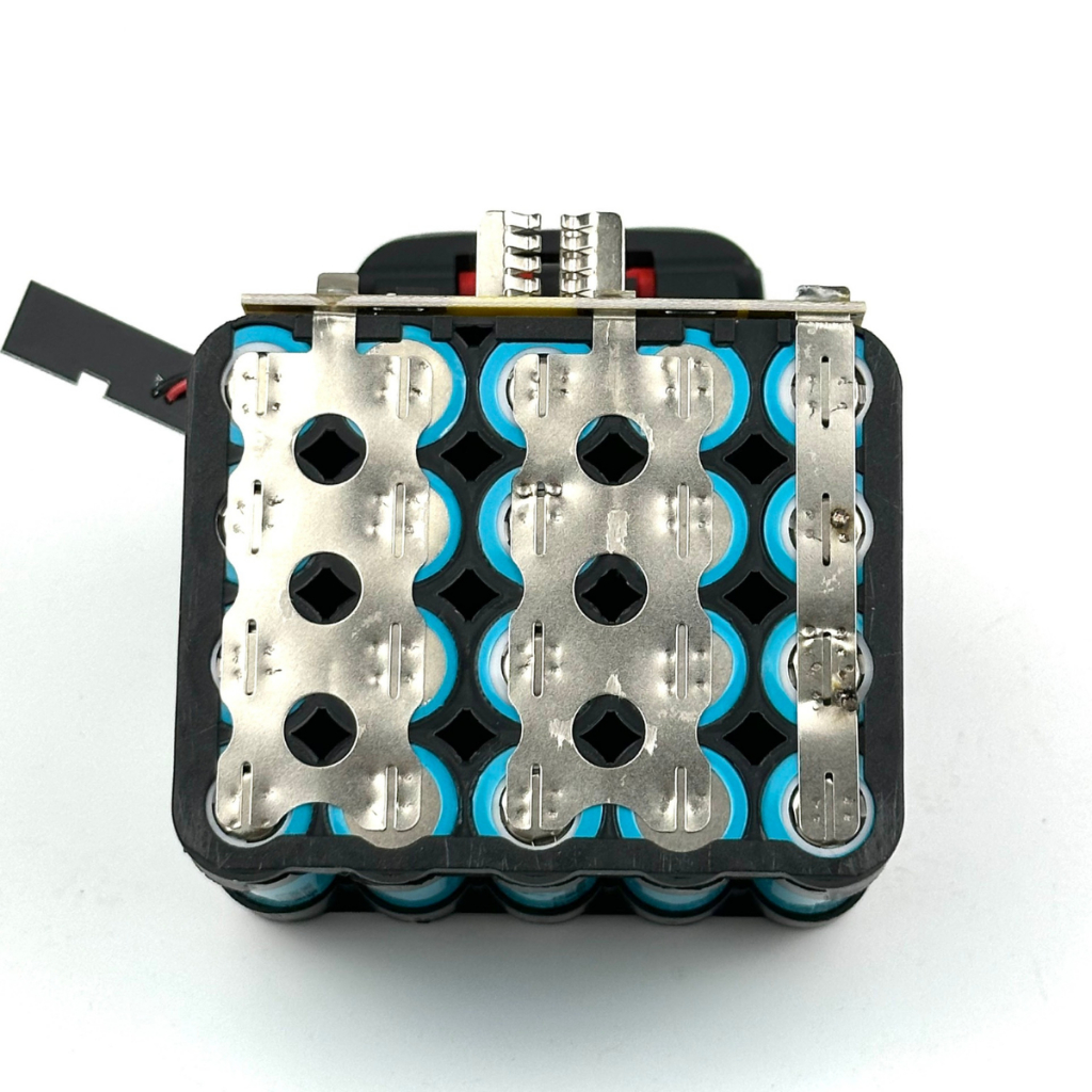 Pin 20 cell Makita, pin đóng 20 cell Mạch 8 mosfet dòng xả cao chân pin phổ thông 4cm Có đèn led báo pin