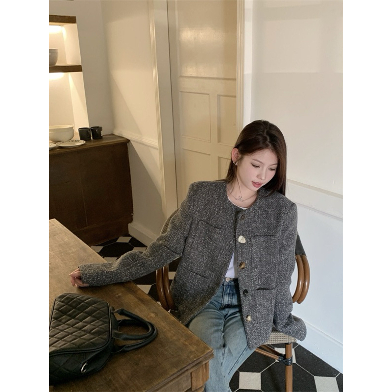 M.H STYLE ORDER (HÀNG SẴN)áo sweed kiểu dáng retro tối giản tinh tế