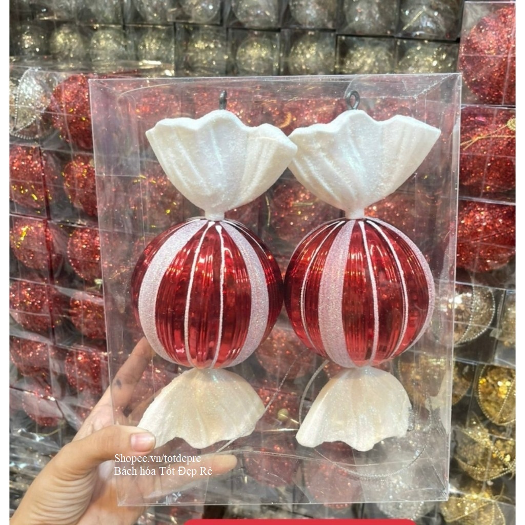 1 chiếc kẹo cỡ lớn đẹp sang trọng trang trí treo cây thông Noel hoặc treo trang trí không gian Giáng Sinh