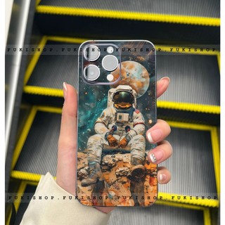 Miếng dán Skin Mặt lưng Sau full viền Phi hành gia MS07  Dành Cho 16 pro max 15 pro max 14 pro max 13 pro max