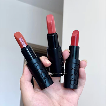 SON THỎI NARS EXPLICIT LIPSTICK ROUGE 822,826