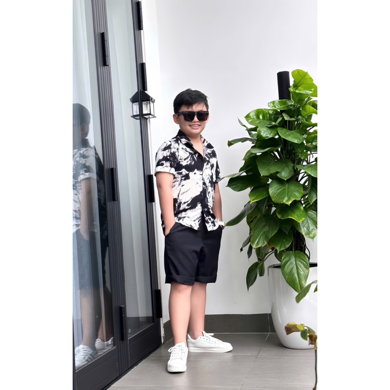 set sơmi hoạ tiết thiết kế cho bé trai 10kg-52kg TONI BRAND phối loang đen trắng