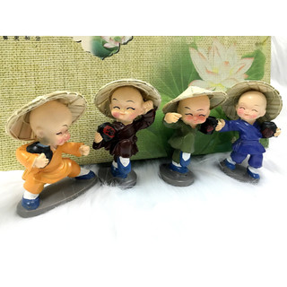 Bộ 4 tượng chú tiểu múa tuý quyền đội nón lá Việt Nam (Hàng Độc Quyền)