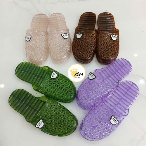 Dép sục nữ nhựa trong suốt bít mũi 136 có lỗ thoáng đi làm, văn phòng, công sở, nhà tắm chống trơn trượt