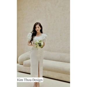 Váy body Tafa trắng đính hoa – thiết kế cao cấp Kim Thoa Design | Sang chảnh tôn dáng