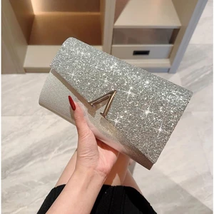 Clutch ví nữ cầm tay chữ V kim tuyến lấp lánh quý phái sang trọng CLV26 Mun Store 94