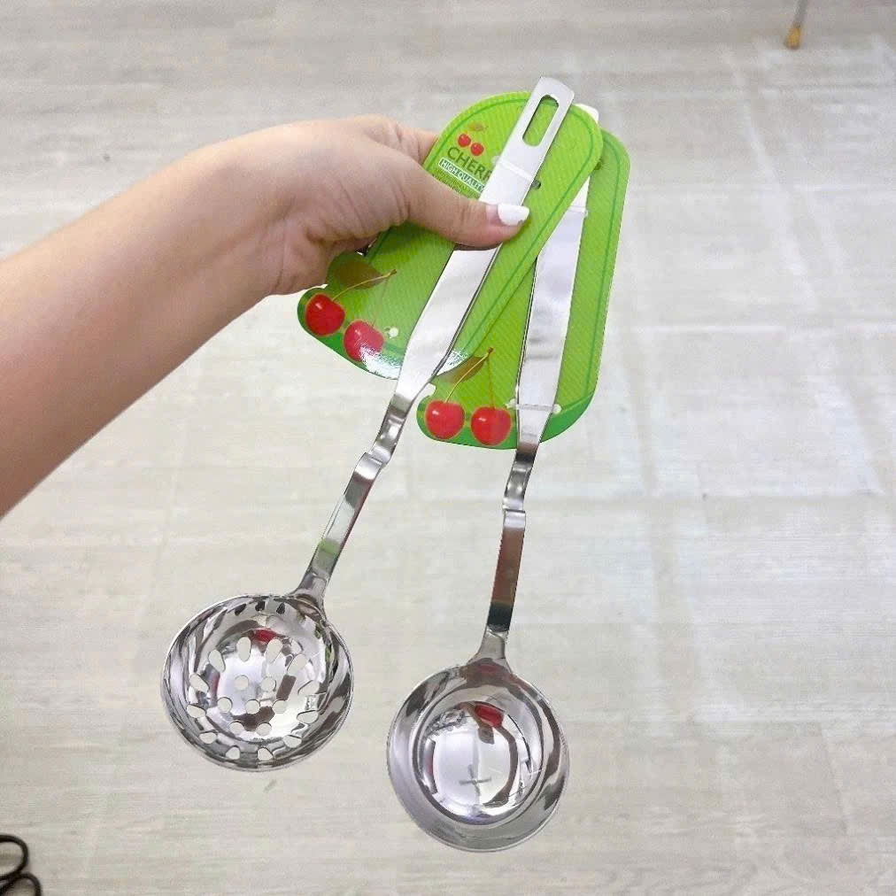 Muỗng- Vá múc canh ngấn có móc treo tiện lợi- Vá múc canh có lỗ, không lỗ bằng inox có móc treo tiện lợi dễ sử dụng