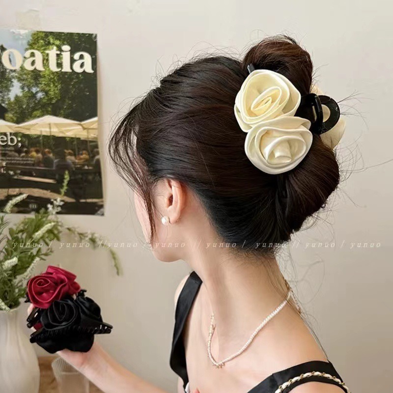 Kẹp Tóc Hoa Hồng Đôi Lụa Satin Sang Trọng Xinh Xắn Phụ Kiện Tóc