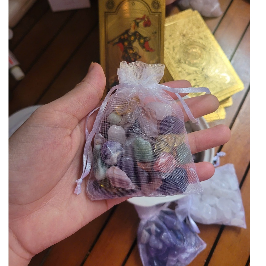 Túi đá Thạch Anh thanh tẩy 100gr dùng trong tarot hoặc treo phòng, bỏ balo túi xách