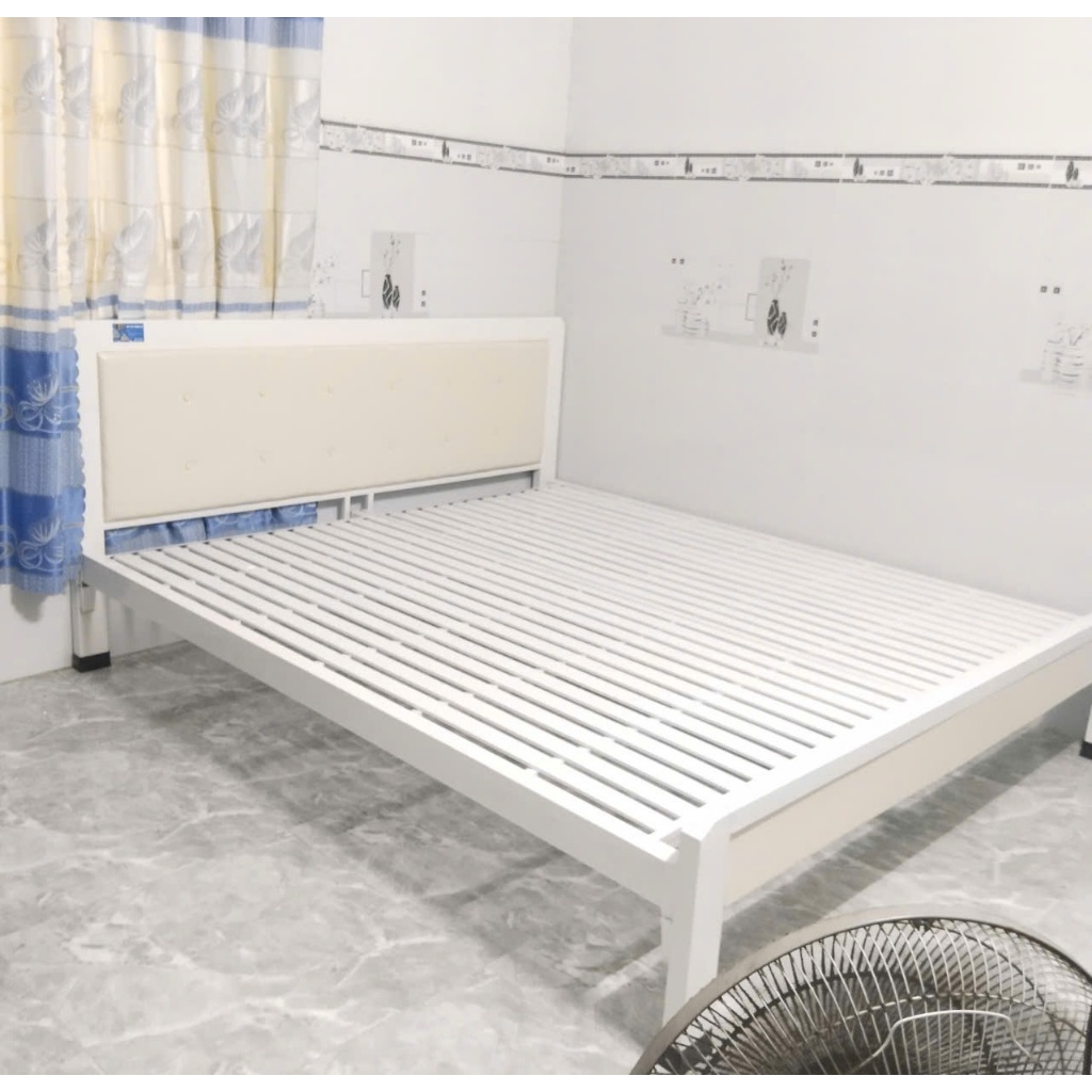 Giường sắt đơn hộp 4x8 màu kem trắng siêu đẹp.