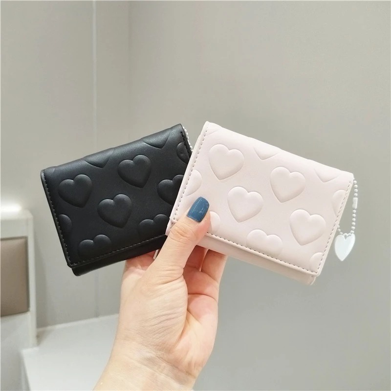 Ví ngắn trái tim dập nổi kích thước 10.5x3x8.5cm VNT59 Mun Store 94